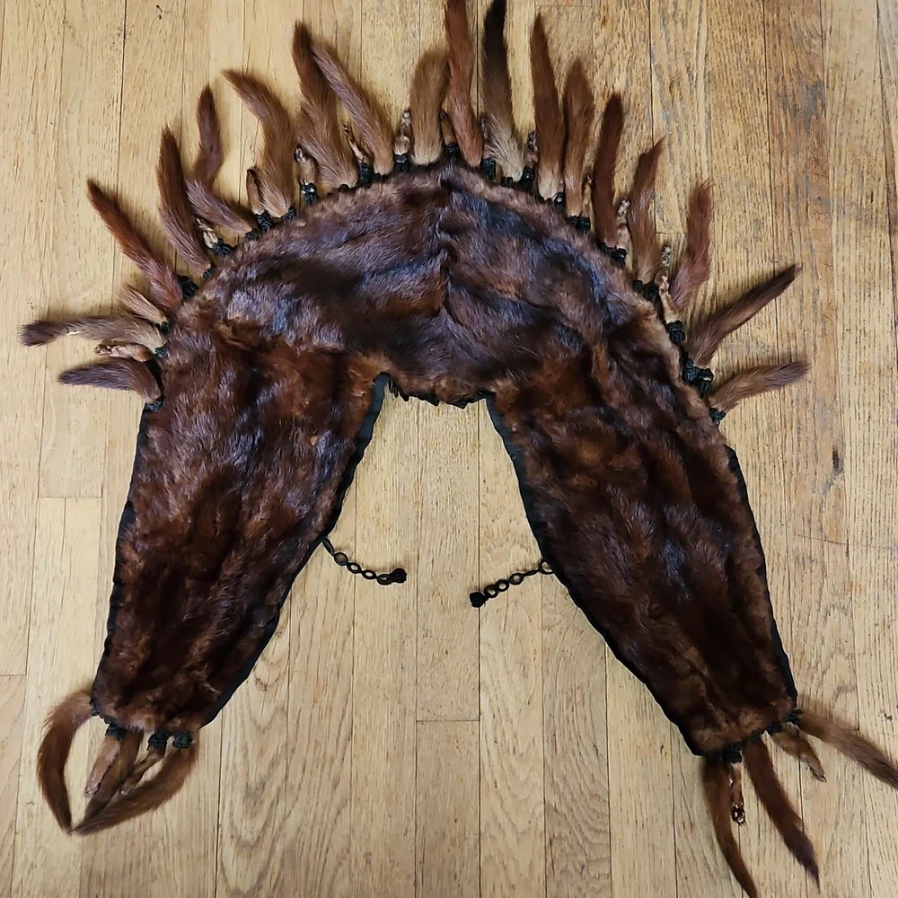 Vintage Fur Wrap With Tails And Feet O/S